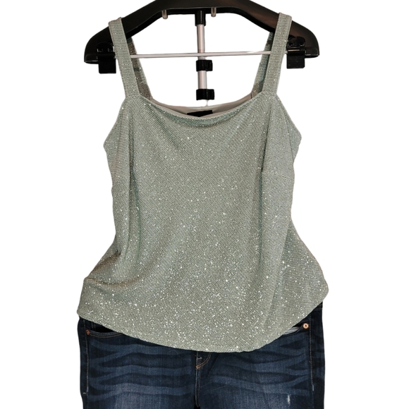 ONYX Nite Shimmery Mint Top - Picture 2 of 5